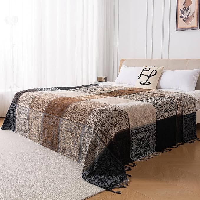 Boho Throw Blanket, Chenille Jacquard Tassels Throw Blankets for Bed Couch Soft Chair， Bohemian Fringe Tassels (Black, S:60x75)