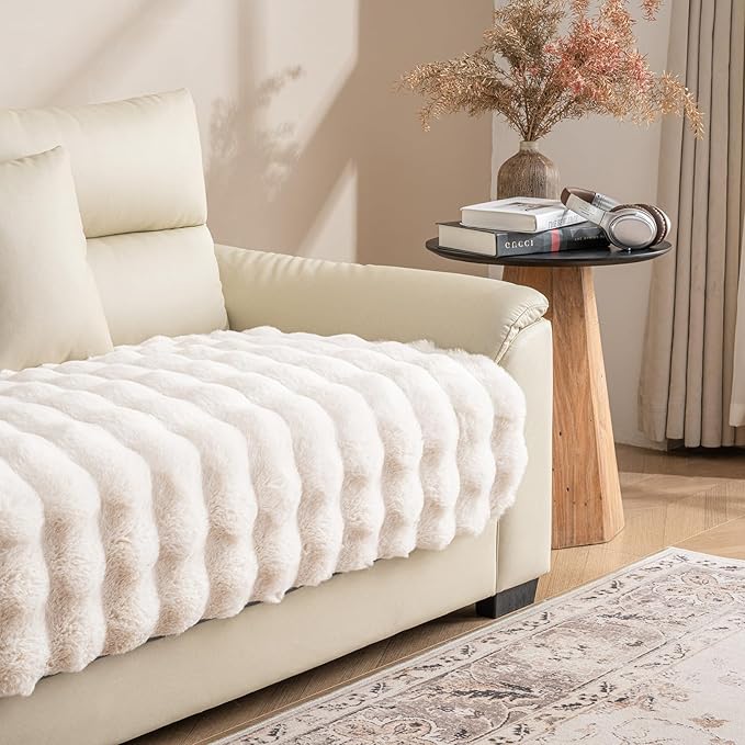 Dogs/Cats Bed Mats, Dog Pad Washable Removable Couch Cover with Anti-Slip Back, Plush Long Fur Mat, Perfect for Small, Medium and Large Dogs.(White-Bubble, 30"x80")