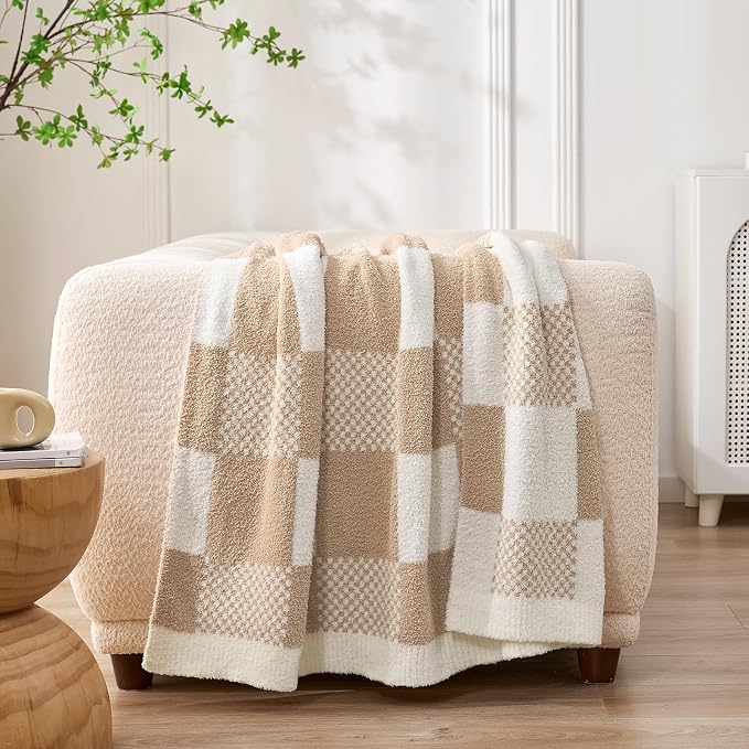 Snuggle Sac Checkered Blanket, Beige Throw Blanket for Couch Plaid Microfiber Fluffy Warm Cozy Soft Oversized Throw XL Reversible Checkered Blankets for Sofa, Chair, Bed, 50x70 inches
