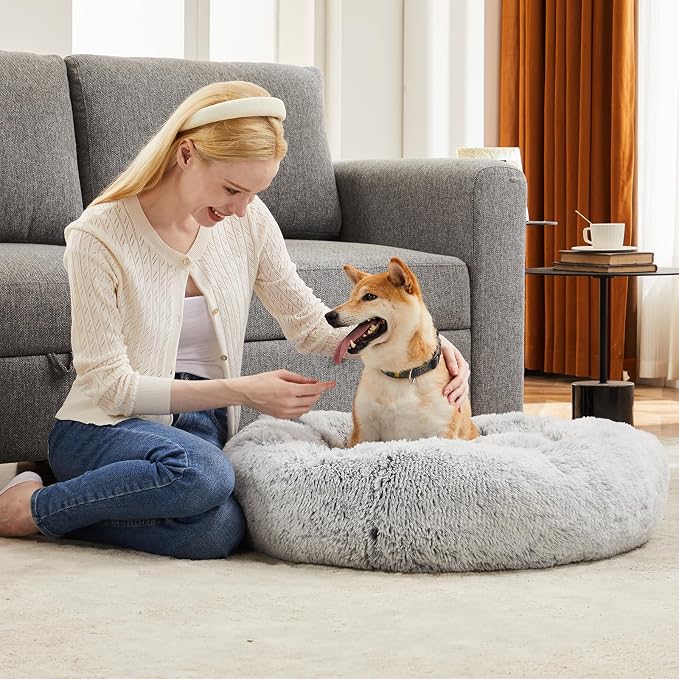 DUMOS 30.7 Inch Large Donut Dog Bed for Indoor Use, Fluffy Faux Fur Plush | Warming Cozy Round Pet Bed, Machine Washable Cuddler, Anti-Slip Bed for Dogs and Cats, Grey