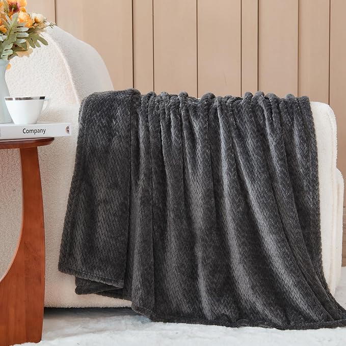 NEWCOSPLAY Fleece Leaves Pattern Queen Blanket, Dark Grey, 90"x90" | Super Soft Throw Blanket, Lightweight Cozy Bed Sofa Blanket, Premium Silky Flannel Fleece, Travel Blanket for All Season Use
