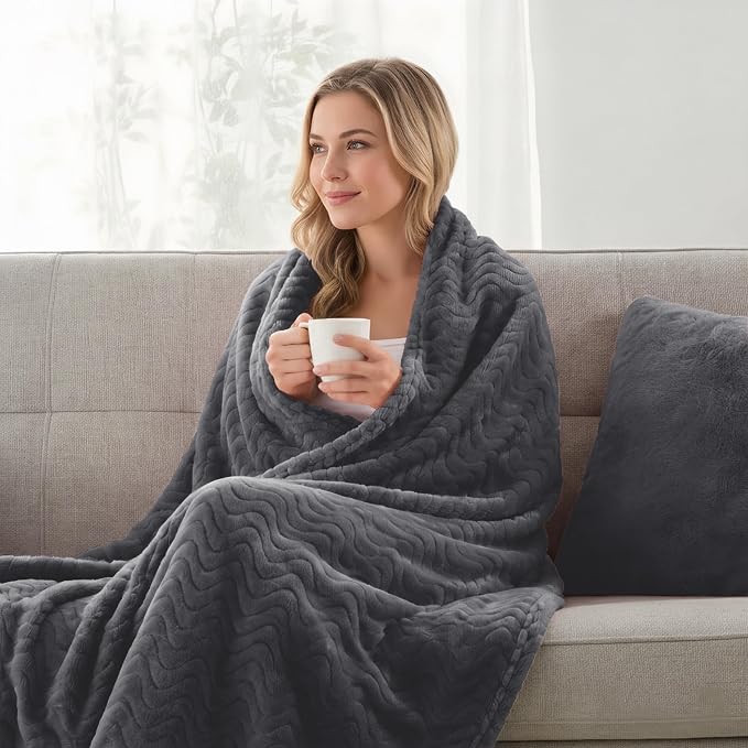Exclusivo Mezcla Soft Fleece Blanket Twin Size for Bed, Sofa, Dark Grey | 90"x66" Breathable Lightweight Flannel Blanket for Summer, Plush Cozy Jacquard Wave for Home Decor