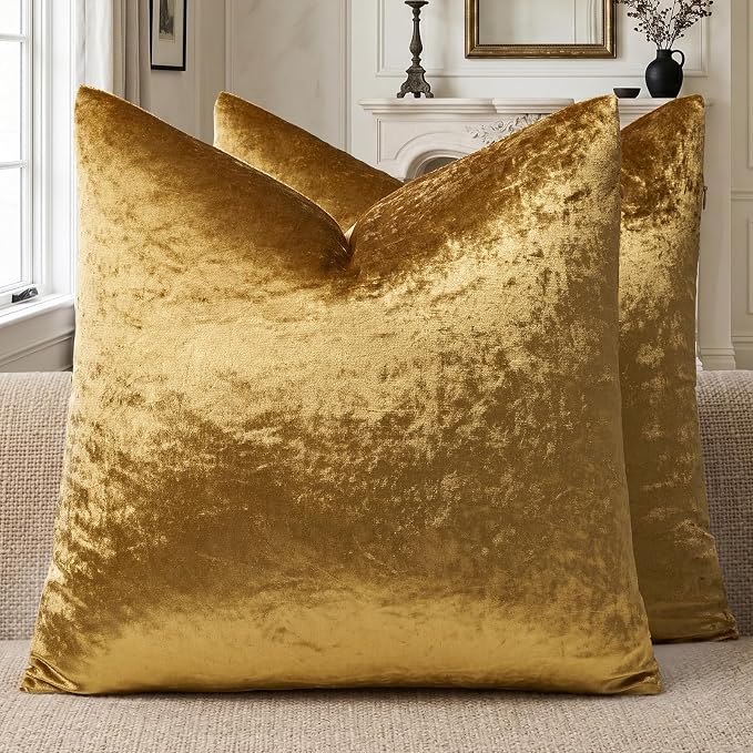 GIGIZAZA Crushed Gold Velvet Throw Pillow Covers 18x18 Pack of 2 | Decorative Pillows for Couch Sofa,280gsm Soft Textured Fabric,Modern Square Pillowcases,Luxury Cushion Covers
