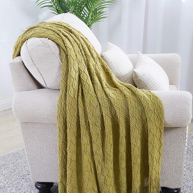BOURINA Olive Green Throw Blanket 60x80 Inch Knit Soft Throw Sofa Blanket | Knitted Throw Blanket 60x80 Inches, Soft Lightweight Boho Weave Throw Decorative Couch Blanket for Living Room Bedroom Chair