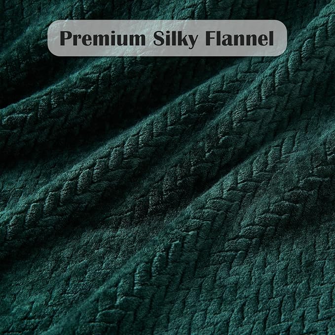 NEWCOSPLAY Fleece Leaves Pattern Queen Blanket, Forest Green, 90"x90" | Super Soft Throw Blanket, Lightweight Cozy Bed Sofa Blanket, Premium Silky Flannel Fleece, Travel Blanket for All Season Use
