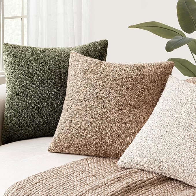Foindtower Pack of 2 Modern Textured Boucle Throw Pillow Covers Accent Solid Decorative Pillow Cases Cozy Woven Couch Cushion Case for Chair Sofa Bedroom Living Room Home Decor 20x20 Inch Moss Green