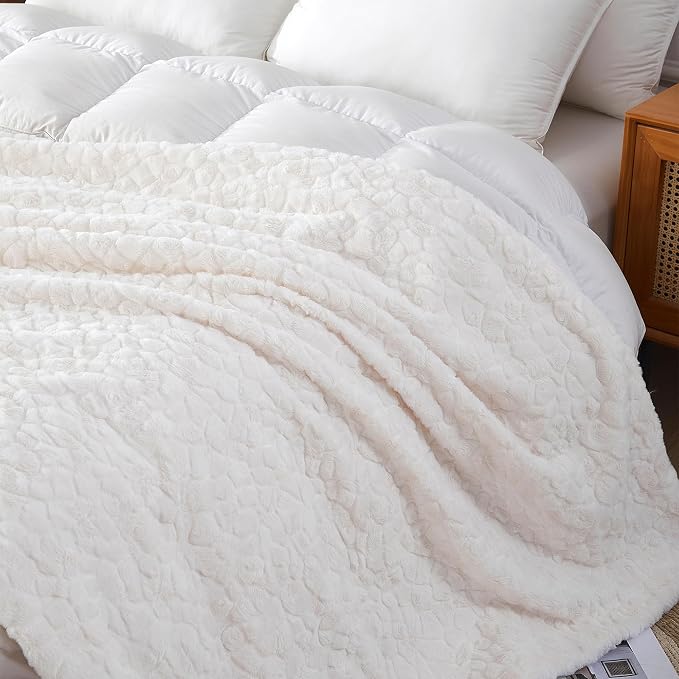 Fluffy Reversible Faux Fur Throw Blanket Thick Warm Blankets Cozy for Couch | Soft Plush Machine Washable Bed Home Decor, Large 50x70 Inch, for Women Men