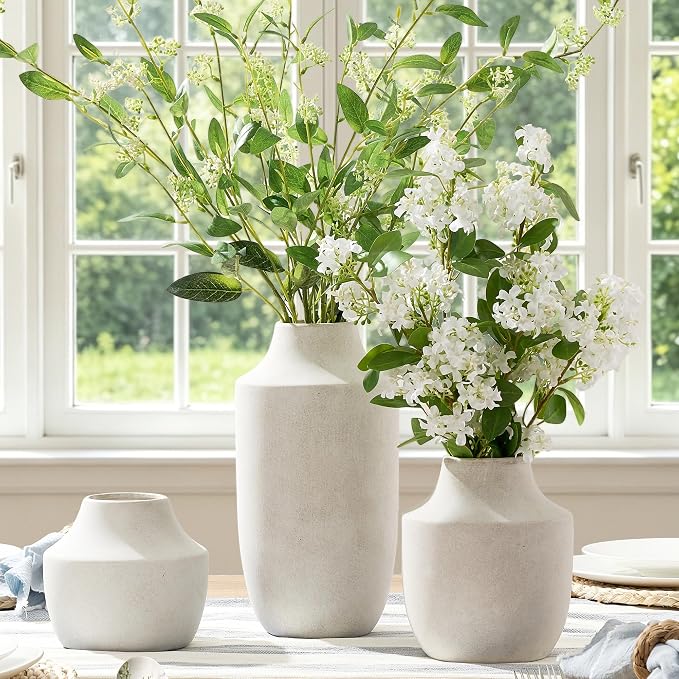 Mitt&Ditt Ceramic Flower Vase, 7.5 inch Off-White Farmhouse Rustic Vase, Handcrafted Weathered Pottery Vases, Small Flower Terracotta Vases for Home Decor, Living Room, Table, Shelf