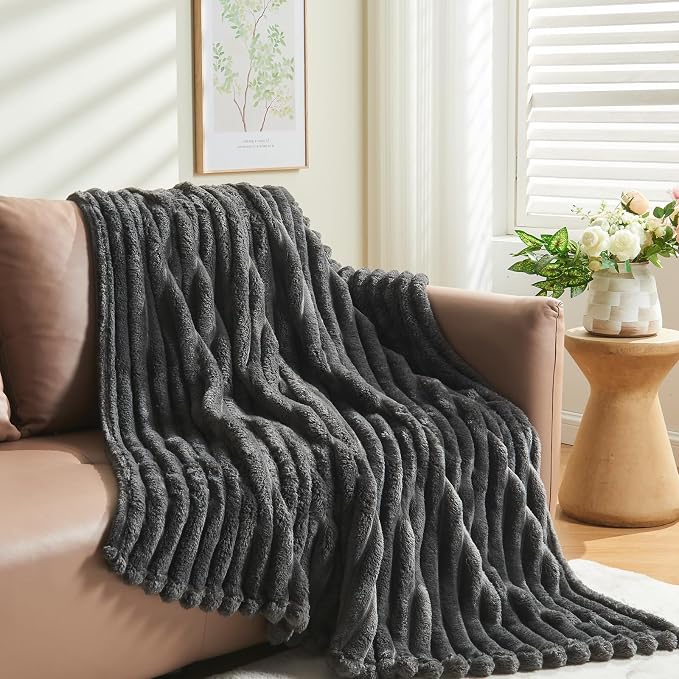 NEWCOSPLAY Fleece Ribbed Cozy Twin Blanket for Couch, Grey, 60"x80" | Premium Silky Flannel Blanket, Soft Lightweight Fluffy Throw Blanket for Bed Sofa Decor, Gift for All Season Use