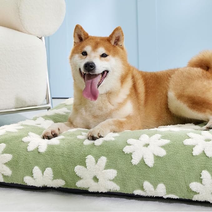 LE SURE Cute Aesthetic Dog Bed for Crate,Jacquard Thick Pet Pillow 35x22 | Shredded Chopped Foam,Modern Plush Crate Cushion Gift for Large Dog, Waterproof Washable Cover, Nonslip Bottom, Green