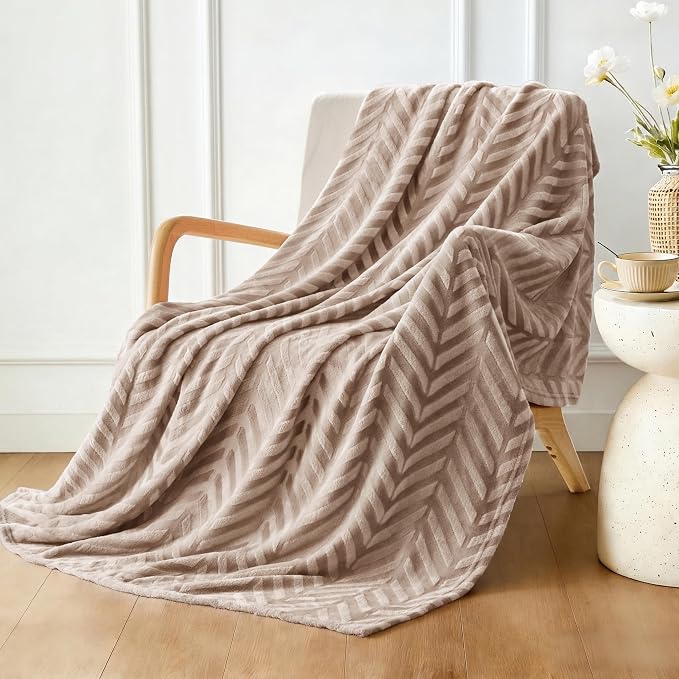 Whale Flotilla Flannel Fleece Fall Throw Blanket for Couch, Champagne | Lightweight Breathable Soft Sofa Throws, Plush Fluffy Chevron Design Decorative Blankets for Home Life, 50x60 Inch