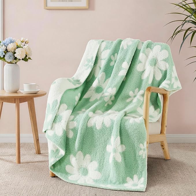 Soft Throw Blanket for Couch-Cozy Reversible Knitted Blankets | Lightweight Warm Fluffy Decor for Women, Mom, Her & Girls, Sofa, Chair, Bed, 50x70in,Daisy Floral Green