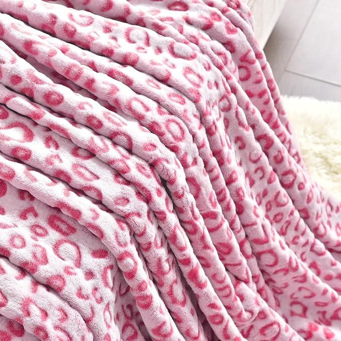PLEASANT BOULEVARD | Leopard Throw Blanket Fleece, Premium Lightweight Cozy Warm Plush Microfiber Bedspread for Couch Sofa and Bed (Hot Pink, Twin (60 x 80 inches))