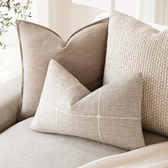 Foindtower Pack of 2 Decorative Faux Linen Jacquard Check Throw Pillow Covers Farmhouse Lumbar Cushion Cover with Grid Textured Accent Pillowcase for Couch Sofa Living Room Home Decor,12×20 Inch,Beige