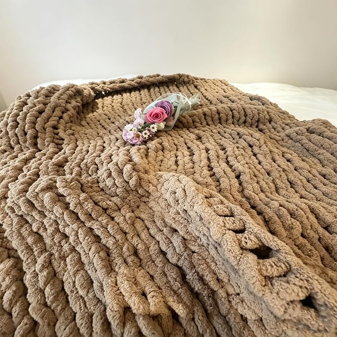 Soft Chunky Knit Throw Blanket for Couch, Cozy Warm Knitted Blankets | Hand Knit with Jumbo Chenille, Lightweight Warm Fluffy Decor for Women, Mom, Her & Girls,Sofa,Chair,Bed,40"×40"(Light Brown)