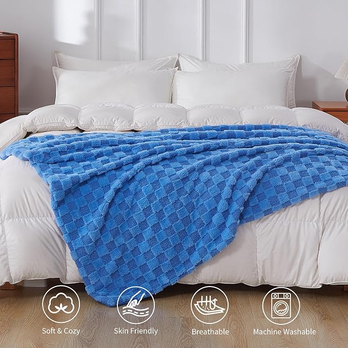 Luxury 3D Checkered Throw Blanket Reversible Thick Warm Blankets for Couch | Soft Velvet Flannel Fuzzy Plush Gift for Women