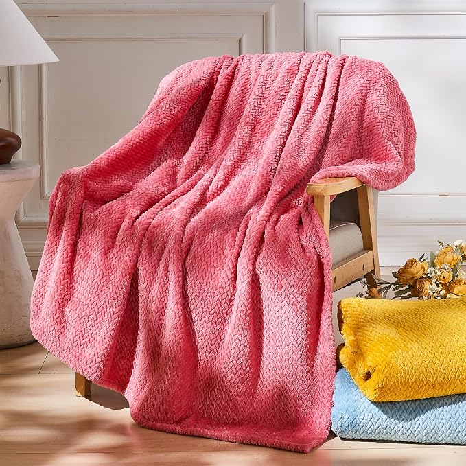 NEWCOSPLAY Fleece Leaves Pattern King Blanket, Coral Pink, 90"x110" | Super Soft Throw Blanket, Lightweight Cozy Bed Sofa Blanket, Premium Silky Flannel Fleece, Travel Blanket for All Season Use