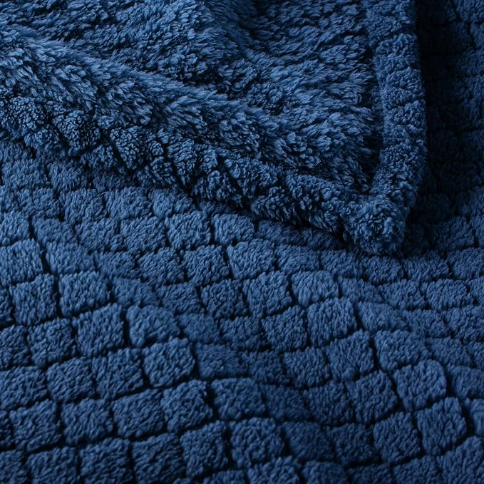 Exclusivo Mezcla Soft Fleece Twin Size Blanket for Bed, Navy Blue | Jacquard Lightweight Cozy Bed Blanket, Breathable Decorative Fuzzy Textured All Season Use, 60x80 Inches