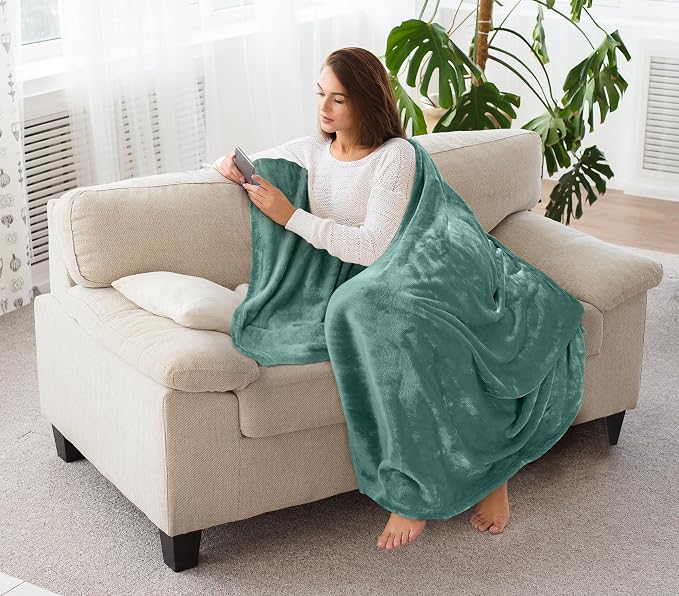 Utopia Bedding Soft Fleece Bed Blanket Throw Size Celadon (50x60 Inch) | Microfiber Plush Warm Lightweight Breathable Cozy Blanket Anti-Static, All Season Use, Gift for Women and Men