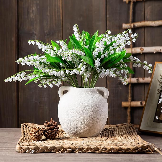 Ceramic Vase - Small White Vases for Decor - 6in Flowers Vases for Centerpieces - Farmhouse Rustic Vases for Pampas Grass, Decorative Vase for Bouquet, Lyeec Clay Pottery Terracotta Vase