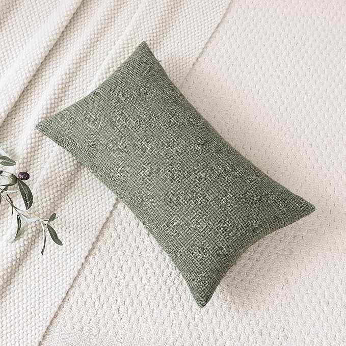 OTOSTAR Linen Throw Pillow Cover Set of 1 Decorative Lumbar Pillowcases Cushion Covers 16x24 Inch for Home Decor Sofa Bedroom Car 40 x 60CM Olive Green