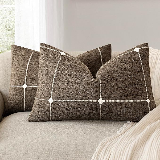 Foindtower Pack of 2 Decorative Faux Linen Jacquard Check Throw Pillow Covers Farmhouse Lumbar Cushion Cover with Grid Textured Accent Pillowcase for Couch Sofa Living Room Home Decor,12×20 Inch,Brown
