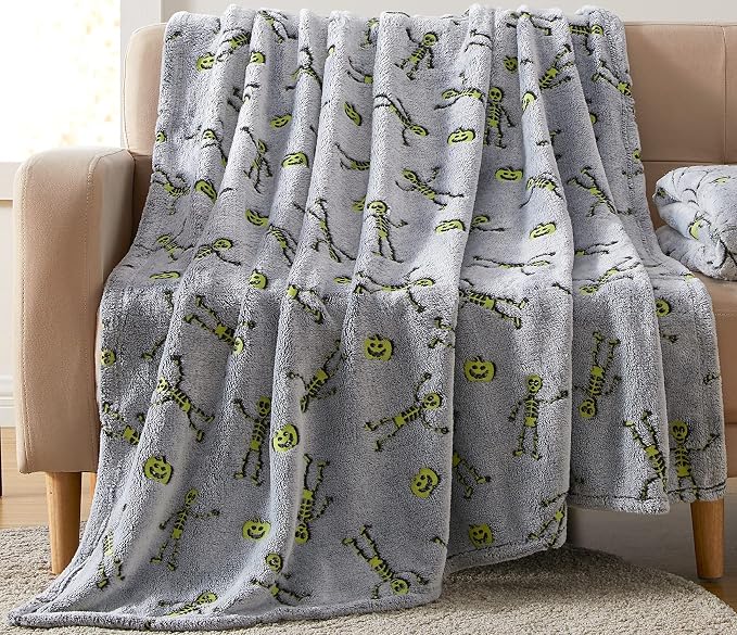 Halloween Glow in the Dark Throw Blanket: Skeletons and Jack O Lantern Pumpkins on Grey Velvet Fleece for Sofa Bed Couch Chair Dorm (Style 1)