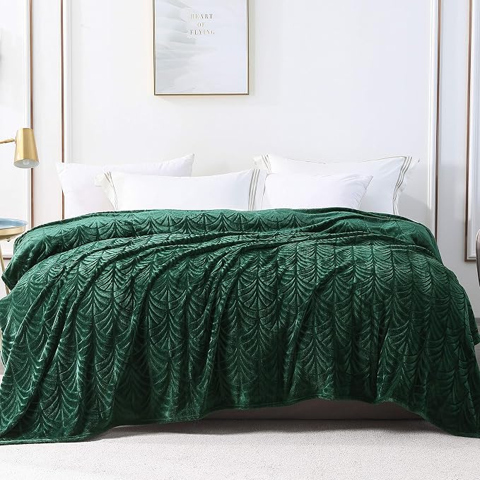 Whale Flotilla Soft Flannel Fleece Twin XL Size Bed Blanket, Emerald Green | 90"x66" Cozy Lightweight Breathable Coverlet, Plush Fluffy Bedspread, Vintage Pattern Decorative Blanket for Dorm, All Season