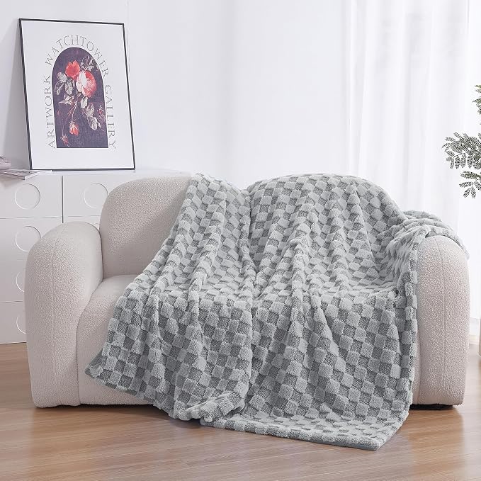 Luxury 3D Checkered Throw Blanket Reversible Thick Warm Blankets for Couch | Soft Velvet Flannel Fuzzy Plush Gift for Women
