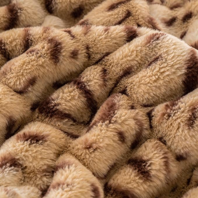 BATTILO Faux Fur Throw Blanket for Couch, 60"x80", Double Side | Cozy Mink Plush Soft Bubble Blanket, Leopard Print Faux Fur Blanket For Bed, Sofa, Living Room