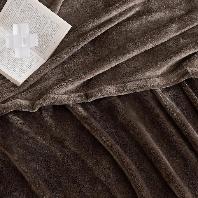Hansleep Twin Brown Fleece Blanket, Soft Flannel Bed Blanket | Fuzzy Cozy Blanket 60x80 Inches, Multi-use for Bed, Sofa, Couch, Travel, Camping, All Season Warm Lightweight Cover
