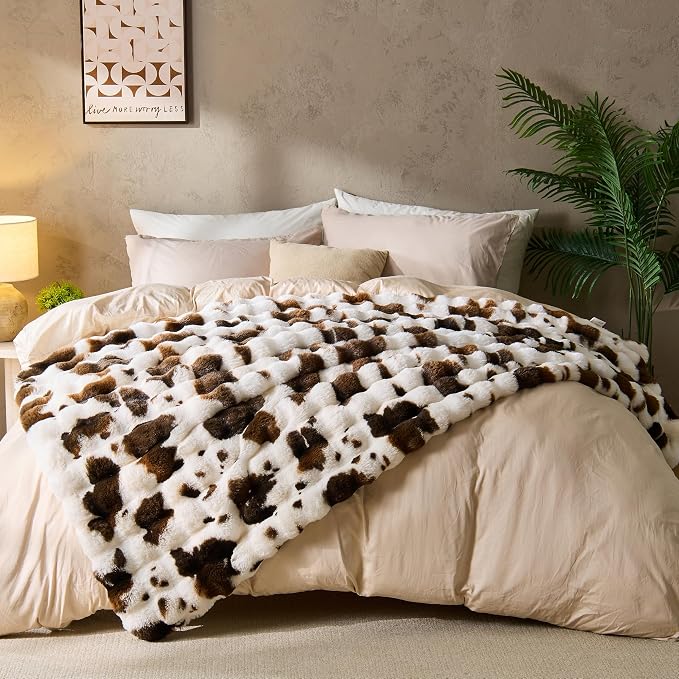 DOWNCOOL Faux Rabbit Fur Throw Blanket, Soft Fluffy Fuzzy Plush Bubble Blanket for Couch Sofa & Bed, Cozy Warm Luxury Fleece Minky Blanket, 60x80 Inches Cow Print-Brown