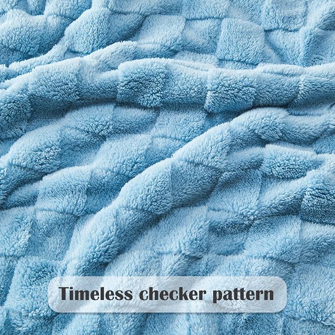 NEWCOSPLAY 3D Checkered Flannel Queen Blanket, Blue Checkered, 90"x90" | Super Soft Cute Lightweight Decorative Premium Silky Fleece Blanket for Couch Sofa Bed, Gift for Women Men, All Season Use