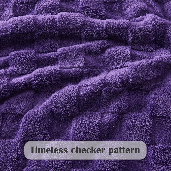NEWCOSPLAY 3D Checkered Flannel Queen Blanket, Purple Checkered, 90"x90" | Super Soft Cute Lightweight Decorative Premium Silky Fleece Blanket for Couch Sofa Bed, Gift for Women Men, All Season Use