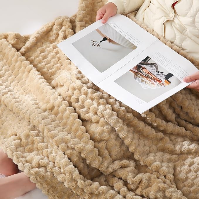 Puncuntex Beige Throw Blanket 50"×60" inches Fuzzy 3D Jacquard Decorative | Flannel Fleece Super Soft Plush Cozy Blanket for Couch Sofa Chair Lightweight,khaki