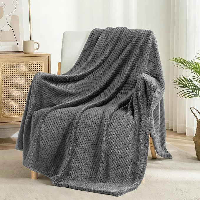 Exclusivo Mezcla Soft Waffle Fleece Bed Blanket Twin Size, Gray | Lightweight Plush Blanket for Bed, Couch, Sofa, Cozy Fluffy Design for Bedroom, Guest Room, All Season, 60x80 Inches