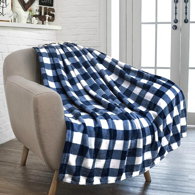 PAVILIA Buffalo Check Fleece Throw Blanket | Blue White Checkered Plaid Flannel Blanket | Soft Velvet Lightweight Microfiber Blanket for Couch Sofa | 50x60 Inches Checker Navy