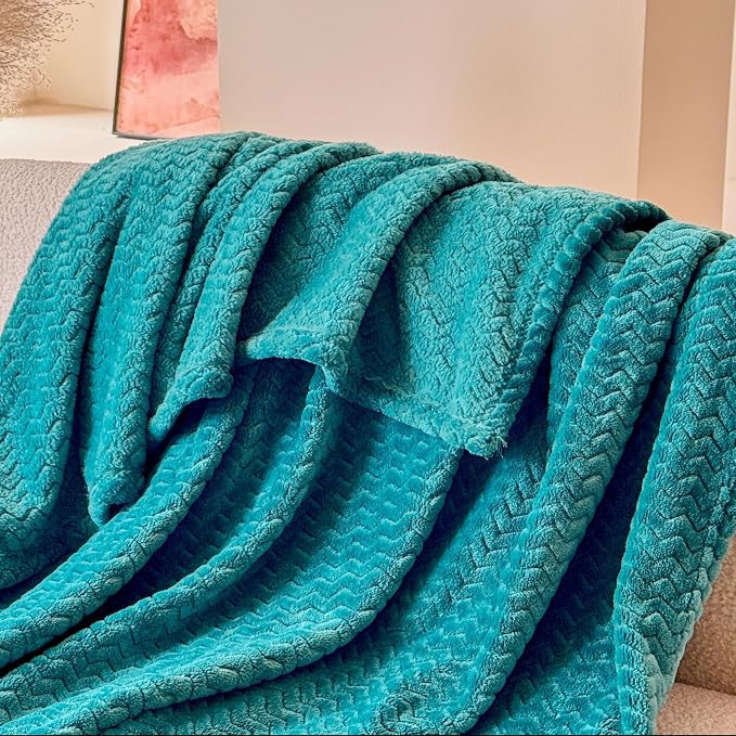 Simple&Opulence Teal Fleece Throw Blanket Lightweight Super Soft Cozy Flannel Blanket with Wave Textured for Sofa Couch Bedroom Decor Camping 50x60 Inches All Season Use（Wave Teal