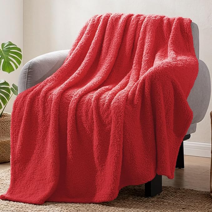 Exclusivo Mezcla Fleece Throw Blanket for Couch and Sofa, 50" x 60" | Super Soft and Cozy Fluffy Blanket for Women, Lightweight and Fuzzy Throw for Home Decor, All Season, Red