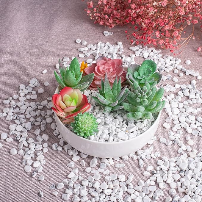 Polished Howlite Crystal Chips 200 Pcs - 0.3" 10 oz Tumbled Stone Chips Crushed Sea Glass Stones Healing Reiki Crystal Jewelry Making Home Decoration