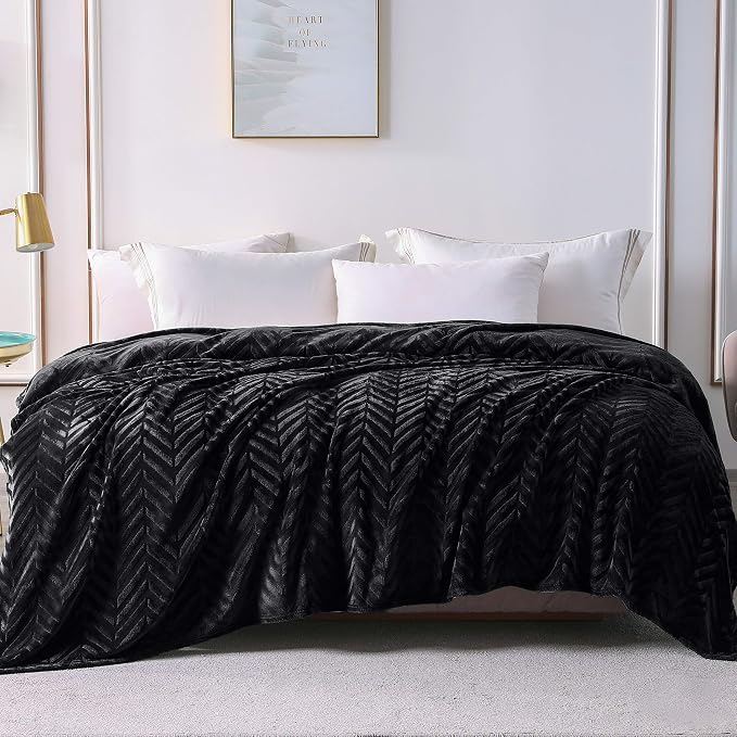 Whale Flotilla Flannel Fleece Fall Bed Blanket Twin Size, Black | Lightweight Breathable Soft Bedspread, Plush Fluffy Coverlet Chevron Design Decorative Blanket for Home Life, 60x80 Inch