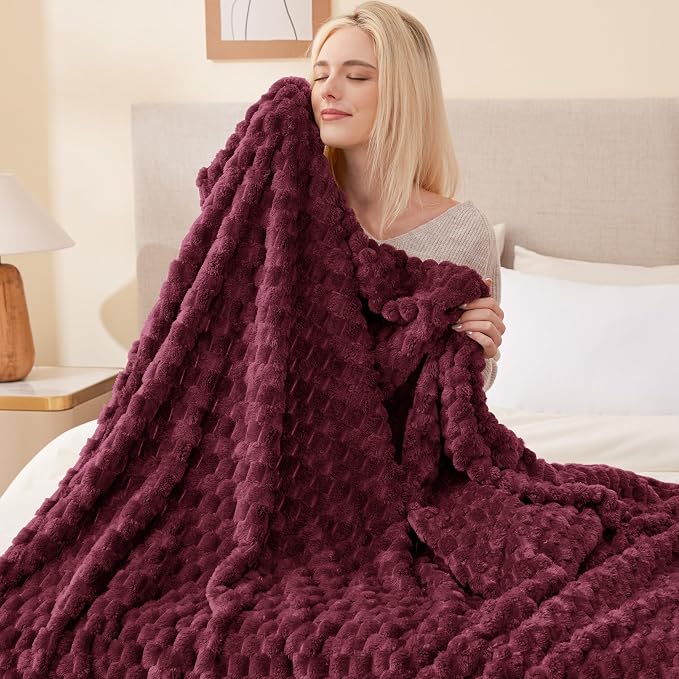 EXQ Home Gentle Soft Fleece Throw Blanket – Cozy Lightweight 3D Imitation Turtle Shell Jacquard Blanket for Couch Bed – All-Season Warm Fuzzy Flannel Blanket for Women Mom Her Gifts(60"x80",Burgundy)