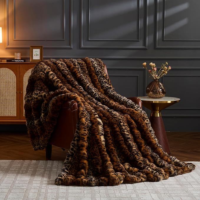 Leopard Faux Fur Blankets 60''x80'' for Bed, Sofa, Couch, Travel and Camping, 750 GSM Double Sided Fluffy Warm Thick Throw Blanket, Super Soft Cozy Plush Cheetah Print Blankets for All Seasons