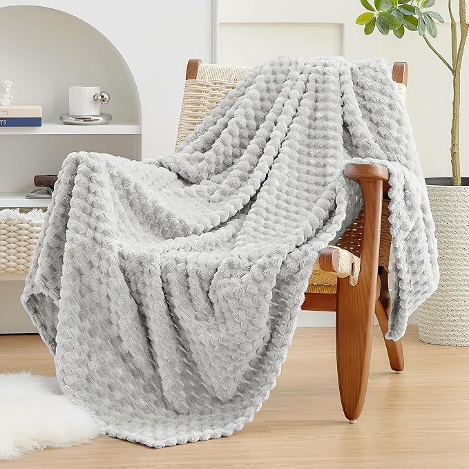 EXQ Home Gentle Soft Fleece Throw Blanket – Cozy Lightweight 3D Imitation Turtle Shell Jacquard Blanket for Couch Bed – All-Season Warm Fuzzy Flannel Blanket for Women Mom Her Gift(50"x60",Light Grey)