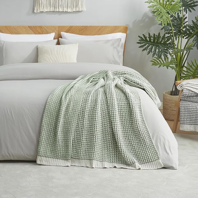 Knit Throw Blanket, Soft Chenille Cozy Breathable Pineapple Chunky Decorative Blanket for Couch, Bed & Sofa, French-Inspired Lightweight Warm Gift for Women, Sage Green, 60"x80"