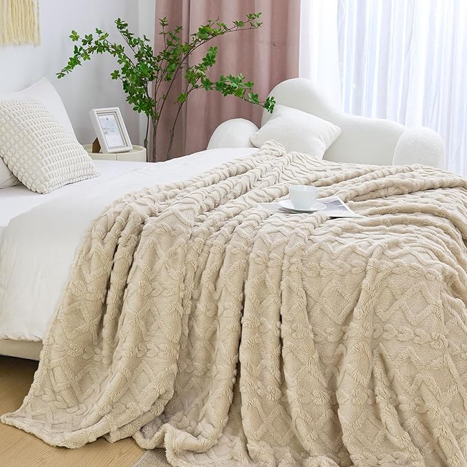 Aganear Fleece Throw Blanket for Couch Sofa 60"x80" Khaki | Lightweight Fuzzy Throw,Warm Gift for Women,Christmas,Housewarming,Soft,Fall Boho Design for Room Home Decor,All-Season Use