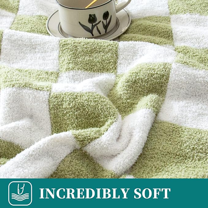 SeaRoomy Fuzzy Checkered Throw Blanket for Bed Decor,Green 90"X90" | Warm,Cozy,Fluffy,Lightweight,Gift for Women Couch Sofa Bed Room Decor