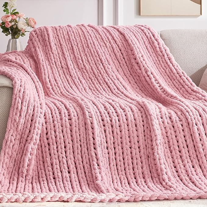 Negwoo Chunky Knit Throw Blanket, Knitted Throw Chenille Yarn, 80"*90" | Soft Thick Cable Knitted Blankets, Handmade Big Thick Blanket, Machine Washable Cute Comfy Blanket for Home Decor, Light pink