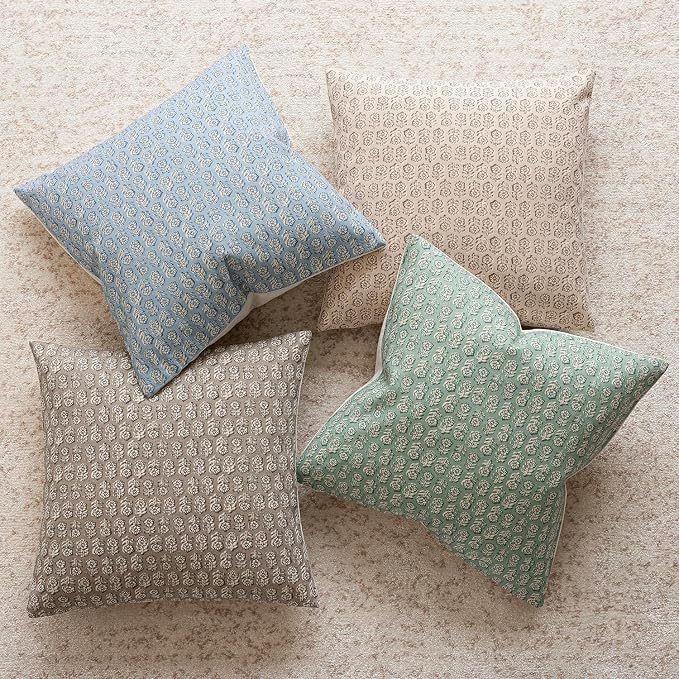 Foindtower Set of 2 Decorative Vintage Floral Print Throw Pillow Covers Neutral Modern Farmhouse Cushion Covers Boho Home Decor for Sofa Couch Chair Bedroom Living Room Outdoor,22×22 Inch,Powder Blue