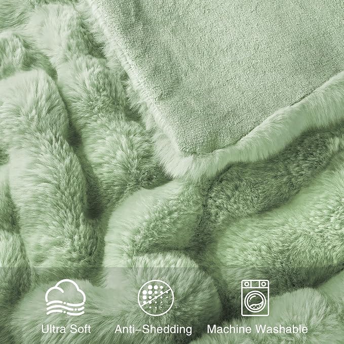 Comelady Soft Fluffy Faux Fur Throw Blanket 50"x60", Bubble Plush Texture | Sage Green Thick Fuzzy Throw, No-Shedding, Aesthetic & Cozy for Couch Bed Room Decor, Warm Gift for Women Men